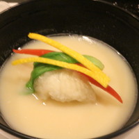 しゅん逢 紗々木 - 椀　葛打ち穴子　間引き菜　白味噌仕立て