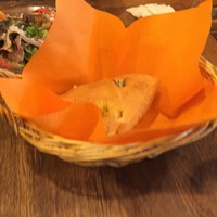 イル ビッライオ - 自家製パン