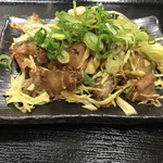 Hakatamotsunabekushiyakichikappa - 牛かす炒め　(塩　醤油)　　６００円