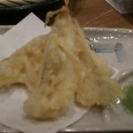 蕎麦酒場 ゑびや - きす天ぷら串 100円
