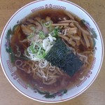 満び - らーめん小盛りこってり太麺