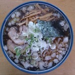 満び - らーめんこってり太麺