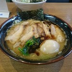 豚蔵 - 2017-2-18チャーシュー麺+味玉+マー油
