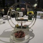 Yan Toh Heen  - デザートはサービスです