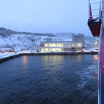 ペンションうーにー - 礼文島 香深港に入港です