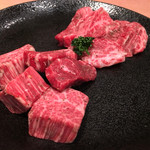 焼肉問屋 牛蔵 - 