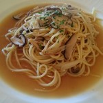 アレコ・レーノ - いろいろキノコの和風スパゲッティ。