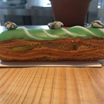 ザ マンダリン オリエンタル グルメショップ - エクレアピスタチオ 2016/04/18