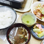 まるはち食堂 - けいちゃん定食