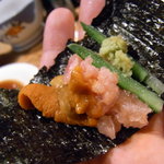 岸田屋 - ウニトロ巻き