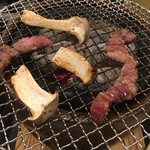 炭火焼　ささの - 七輪で焼きます