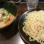 Menyakiwami - つけ麺。