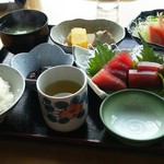 西口 - 花豆煮物！さつま揚げ？揚げたて！玉子焼入煮物
