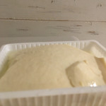 岩田屋豆腐店 - なめらかです！