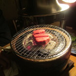 代官山 炭火焼肉 猿楽 - ジュー！