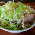 Mensakaba Kaguya - 豚野郎の野菜増しニンニク抜き。