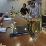 申虎 - お祝いのシャンパン