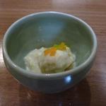 申虎 - 里芋唐揚げ、湯葉の餡かけ野菜トッピング