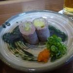 申虎 - ロースを薄くスライス春キャベツに玉葱のスライスを巻いて蒸した物