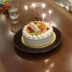 申虎 - カフェ ベーネさんの誕生日ケーキ