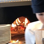 Pizzeria Cafe KOBERTA - 薪の火