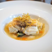 BISTRO FAVORI 代官山 - 目鯛のポワレ ガルビュール仕立て