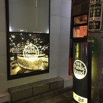 The Public stand - 照明看板