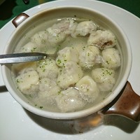 ロシヤ料理 ラルース - ペリメニ　1100円