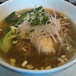 中国麺飯 勇 - 海老塩ワンタン麺