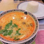 TOOK LAE DEE - TMO YUM KUNG SERVED WITH RICE　144バーツ