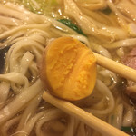 彩色ラーメン きんせい総本家 夢風 - 大和肉鶏の黄金塩らぁめん(1000円)