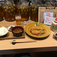 京洋食 まつもと - 京都産 夜久野高原豚ロースカツ(150g)定食 瓶粒マスタード添え
                