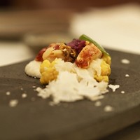 イル ギオットーネ 京都本店 - オマール海老とカリフラワーのエスプーマ、キャビア添え