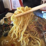 らーめん 巌窟王子 - 麺はこんな感じ