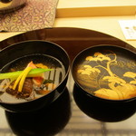 季節料理　なかしま - 椀盛り（器が骨董の希少品！）