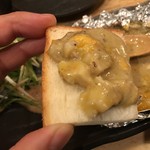 すしバル藤家セカンズ - ホタテかに味噌マヨネーズ焼パンに塗り塗り