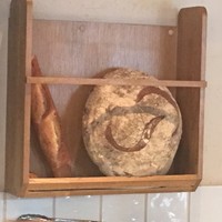 イノーヴェ - フランス直輸入の巨大田舎パン