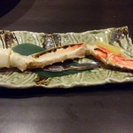 北海道応援隊　きたいち酒場   - 活〆本たらばかに足２Ｌサイズ1本焼き　2680円