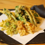 Fuusen - サクサク食感、季節野菜の天ぷら
