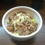 破天荒本店 - チャーシュー丼（中）350円