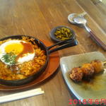 ペサパロ - チキンライスセット(の一部)