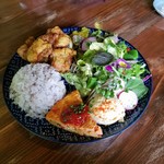 ベルベルカフェ - 「BERBER地中海風からあげ定食」1,000円