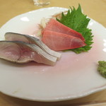 すし おおの - 〆サバと中トロ