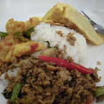Tesco Lotus On nut Food Court - 盛合わせライス アップ