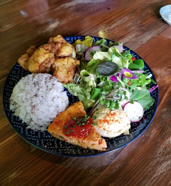 外観写真 ベルベルカフェ Berber Cafe 紀和 カフェ 食べログ