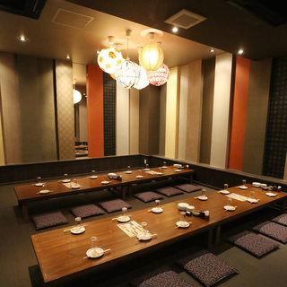 大宴会用大広間（最大36名様）
※24名様以上のご予約で貸切可