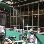 イート・モア・グリーンズ - 