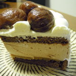 クリスマス栗ケーキ（CUT）