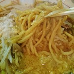 麺家 ぶんすけ - 極太麺がスープと合う！