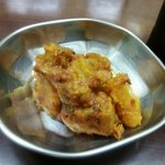 プルジャ ダイニング - お通しは、かぼちゃのクミン風味